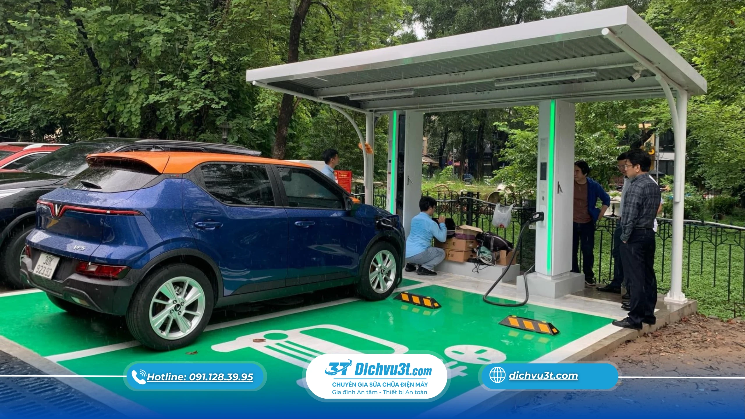 Trạm sạc xe điện công cộng hoạt động ra sao? Có an toàn không?