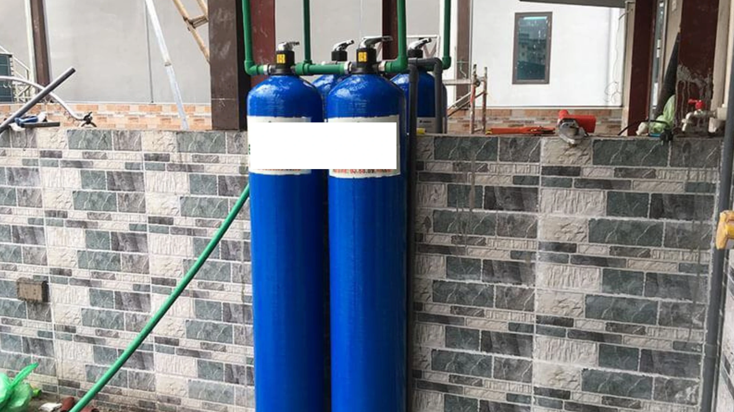 Máy lọc nước tổng có loại bỏ được vi khuẩn không?