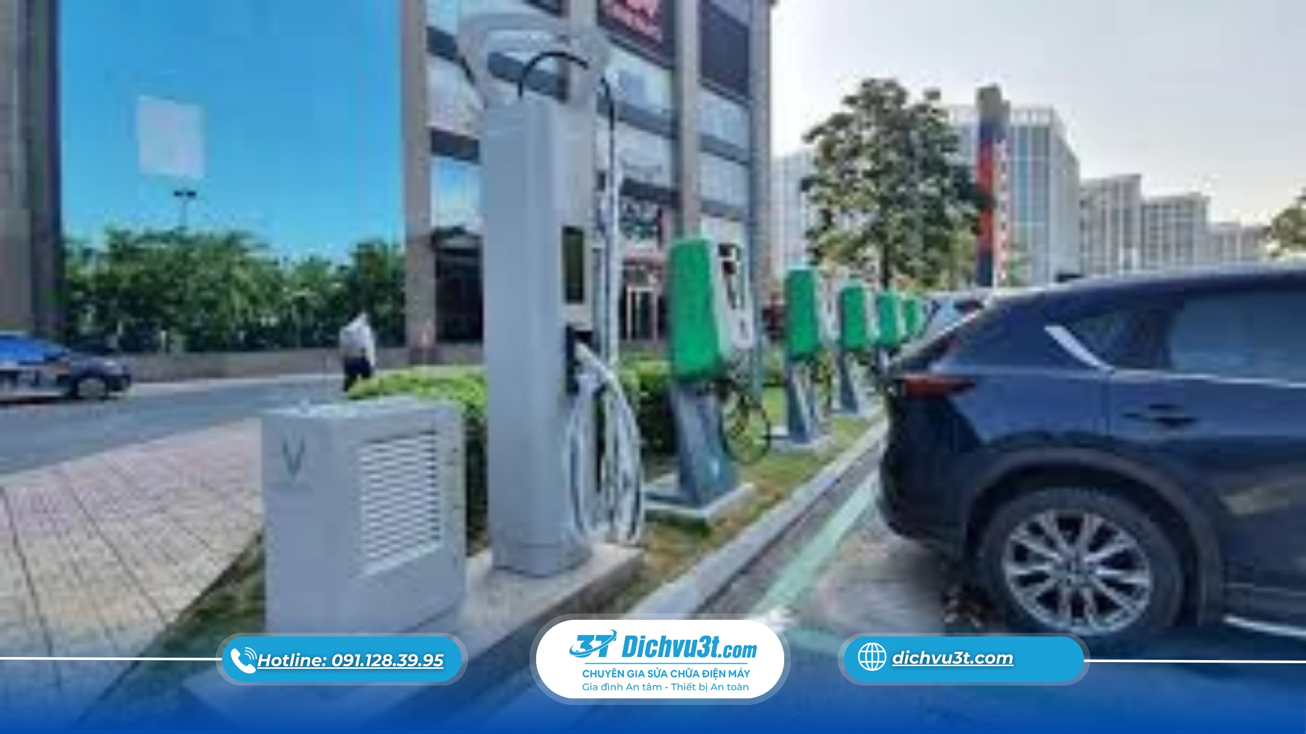 Trạm sạc xe điện mùa mưa, nồm ẩm: Người dùng cần lưu ý gì để an toàn?