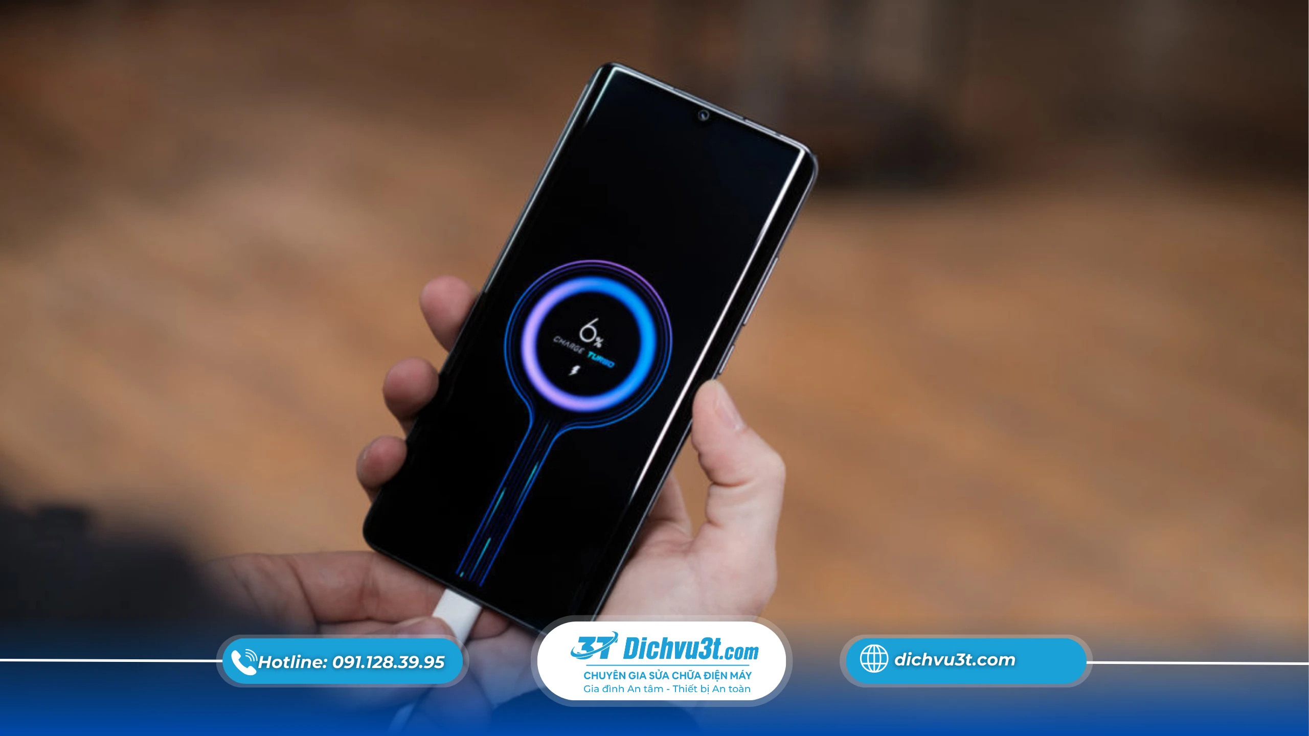 Kỹ thuật thay pin điện thoại có bảo hành uy tín