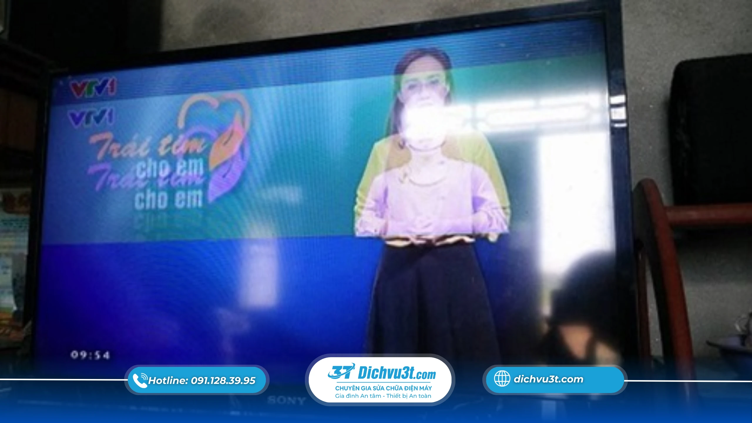 Màn Hình Tivi Bị Sọc Ngang, Sọc Dọc – Sửa Được Không?