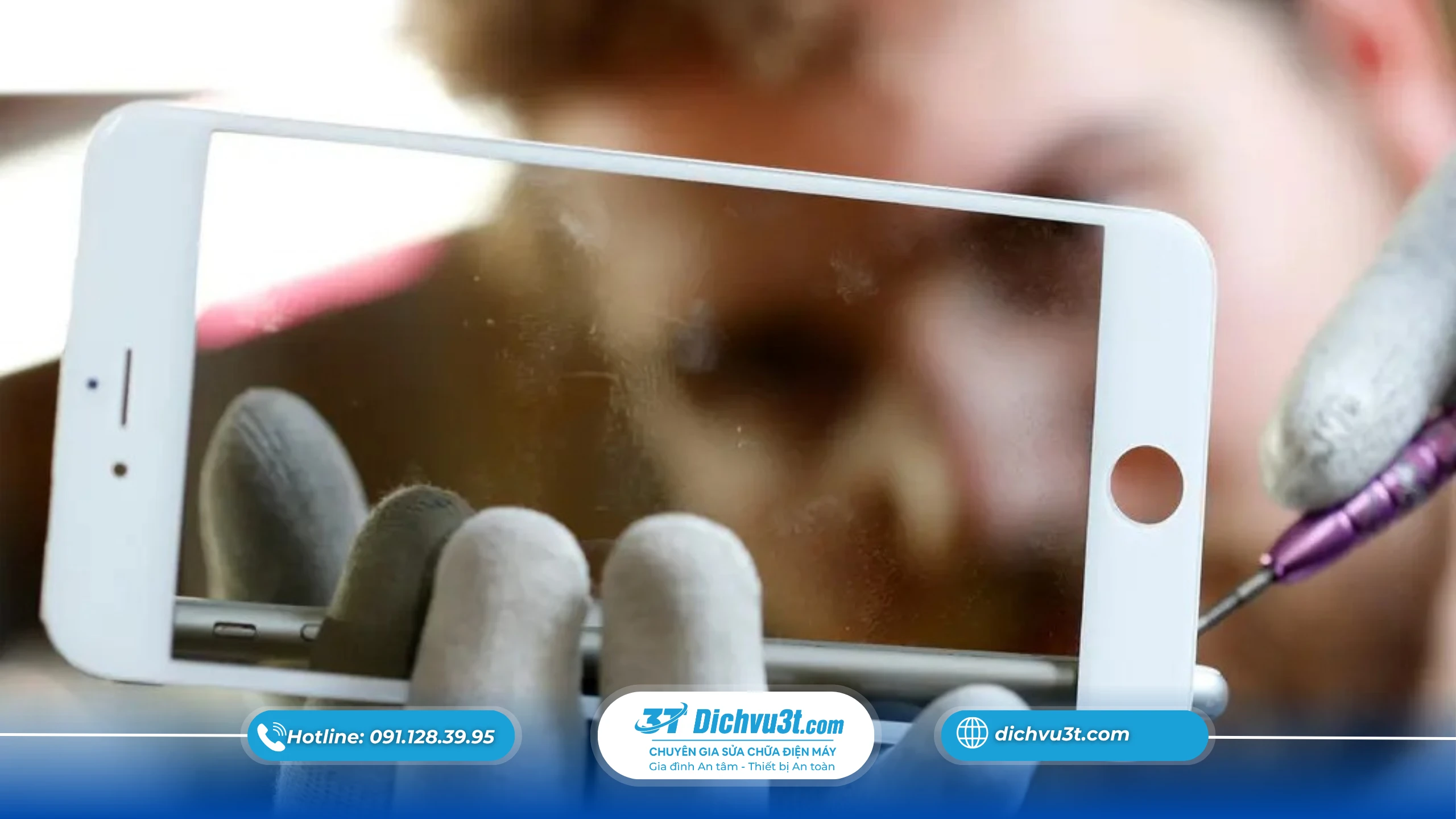 Tại Sao Cần Bảo Dưỡng Điện Thoại Định Kỳ? – Giữ Máy Luôn Mượt, Bền Và Hoạt Động Ổn Định