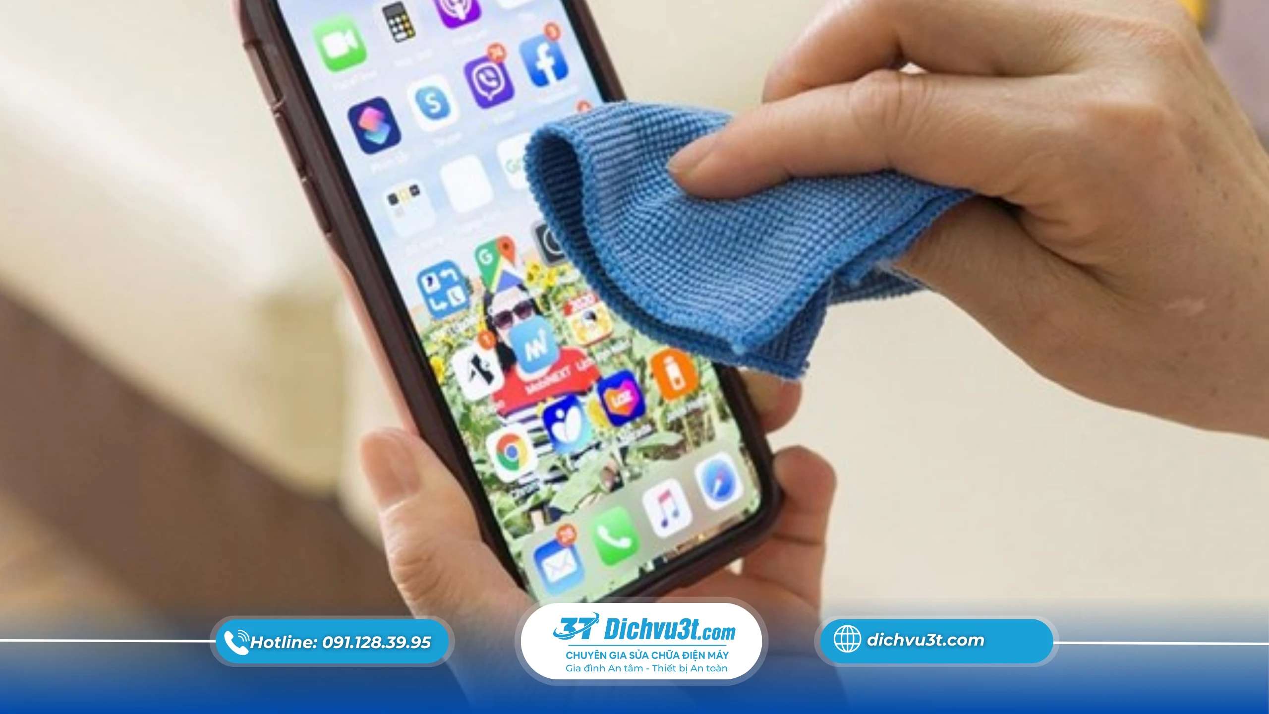 Mẹo Bảo Vệ Điện Thoại Khi Gặp Trời Mưa Hoặc Độ Ẩm Cao