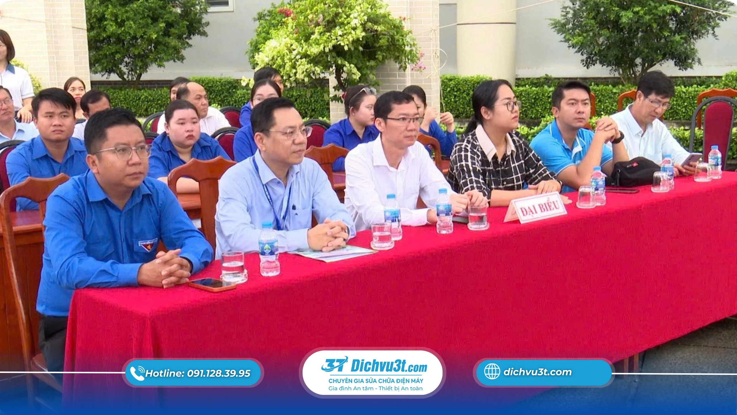 Dichvu3T.com đồng hành cùng sinh viên tại Ngày Hội Việc Làm và Lễ Trao Bằng Tốt Nghiệp lần 2