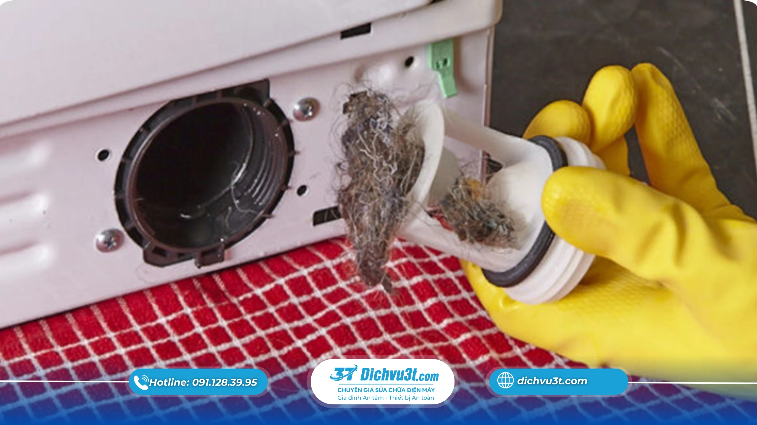 Tác hại khôn lường khi "bỏ quên" vệ sinh ống xả máy giặt