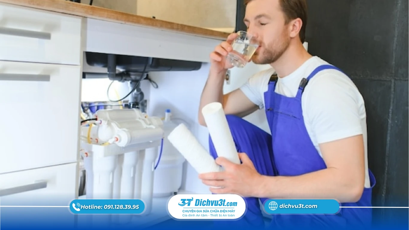 Nước uống có vị lạ? Cần bảo dưỡng máy lọc nước ra sao?