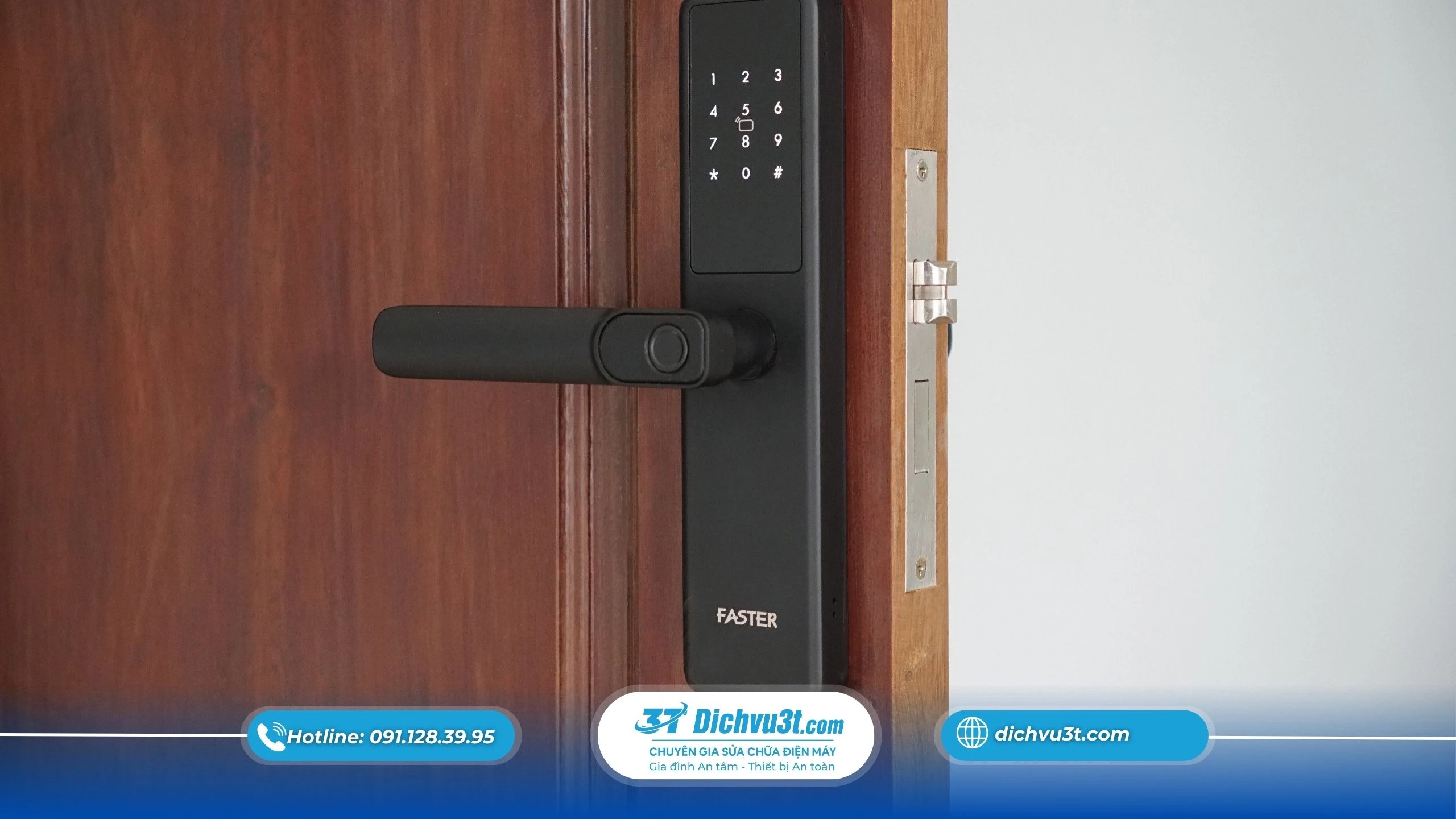  lắp đặt khoá cửa thể từ