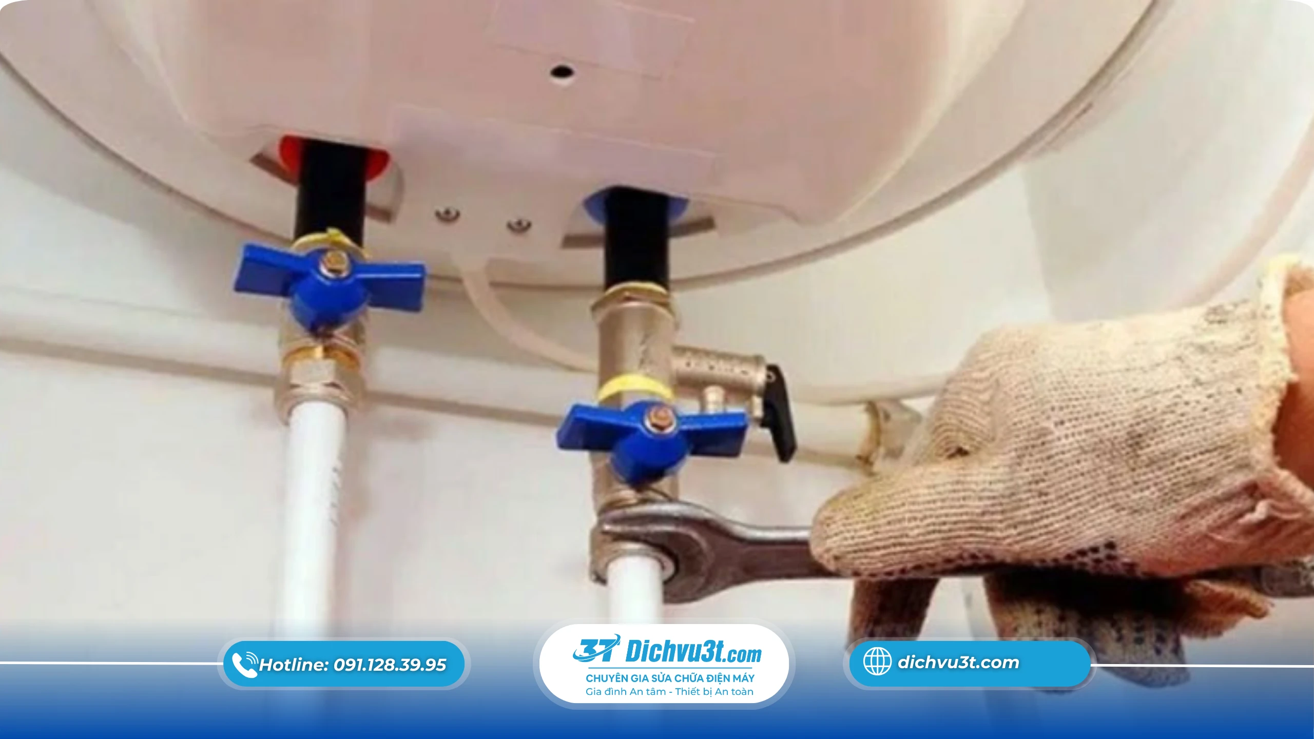 Bình nóng lạnh kêu to, phát mùi khét khi hoạt động