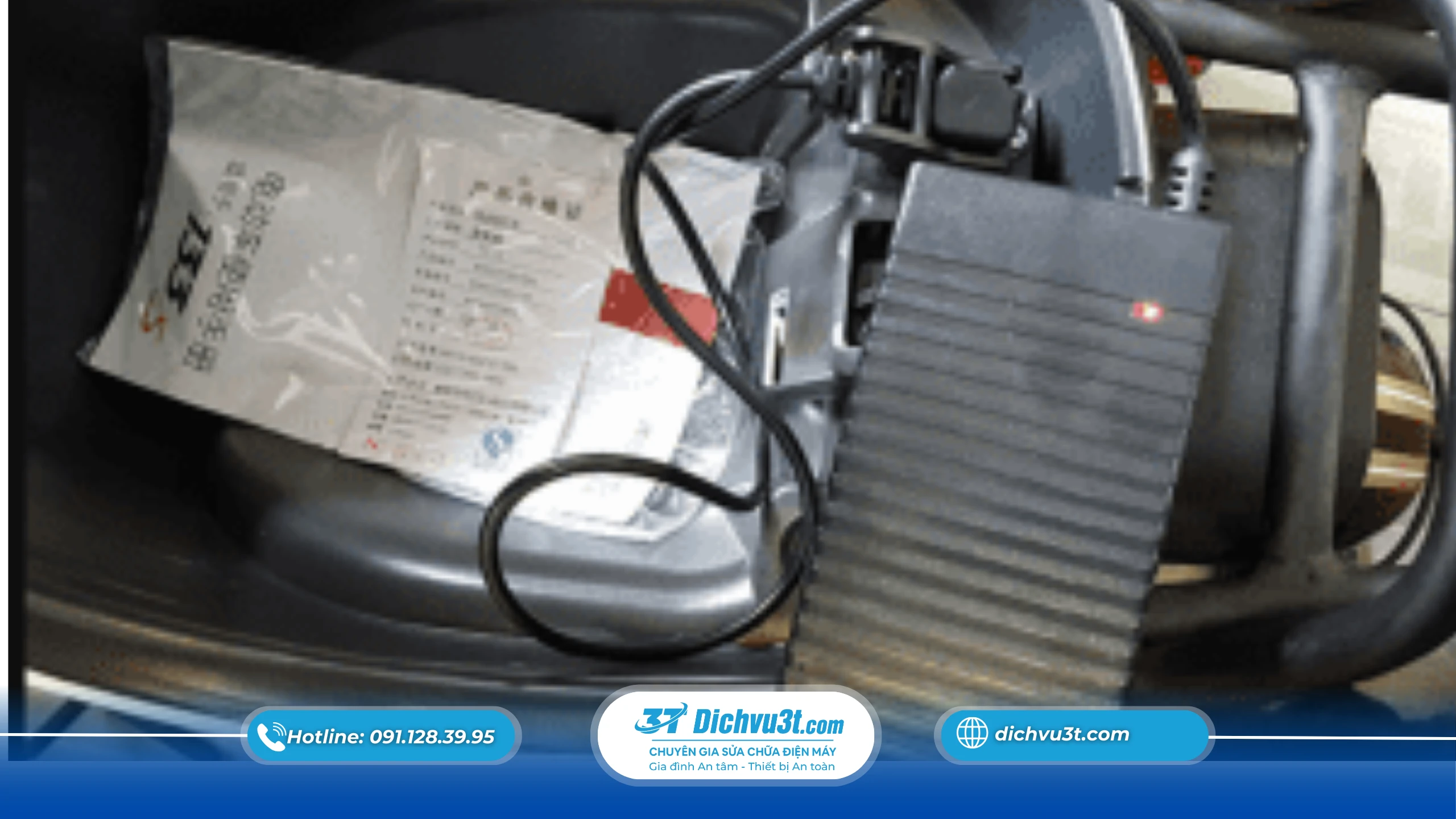 Cách hạn chế chập điện và xuống cấp pin mùa nồm ẩm