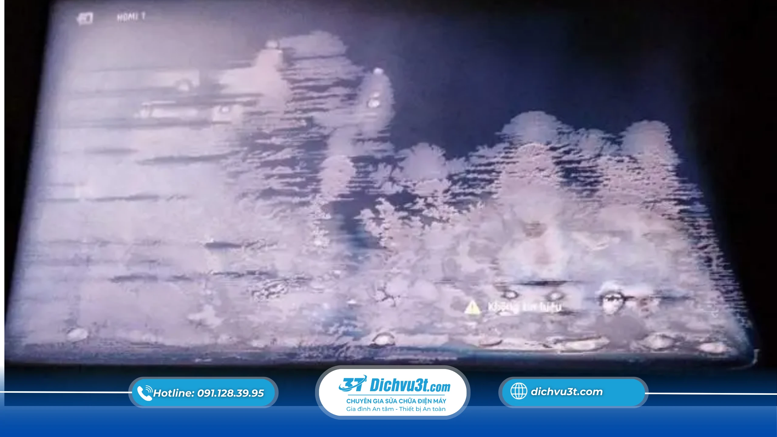 Nguyên nhân khiến Tivi bị vào nước khi lau chùi