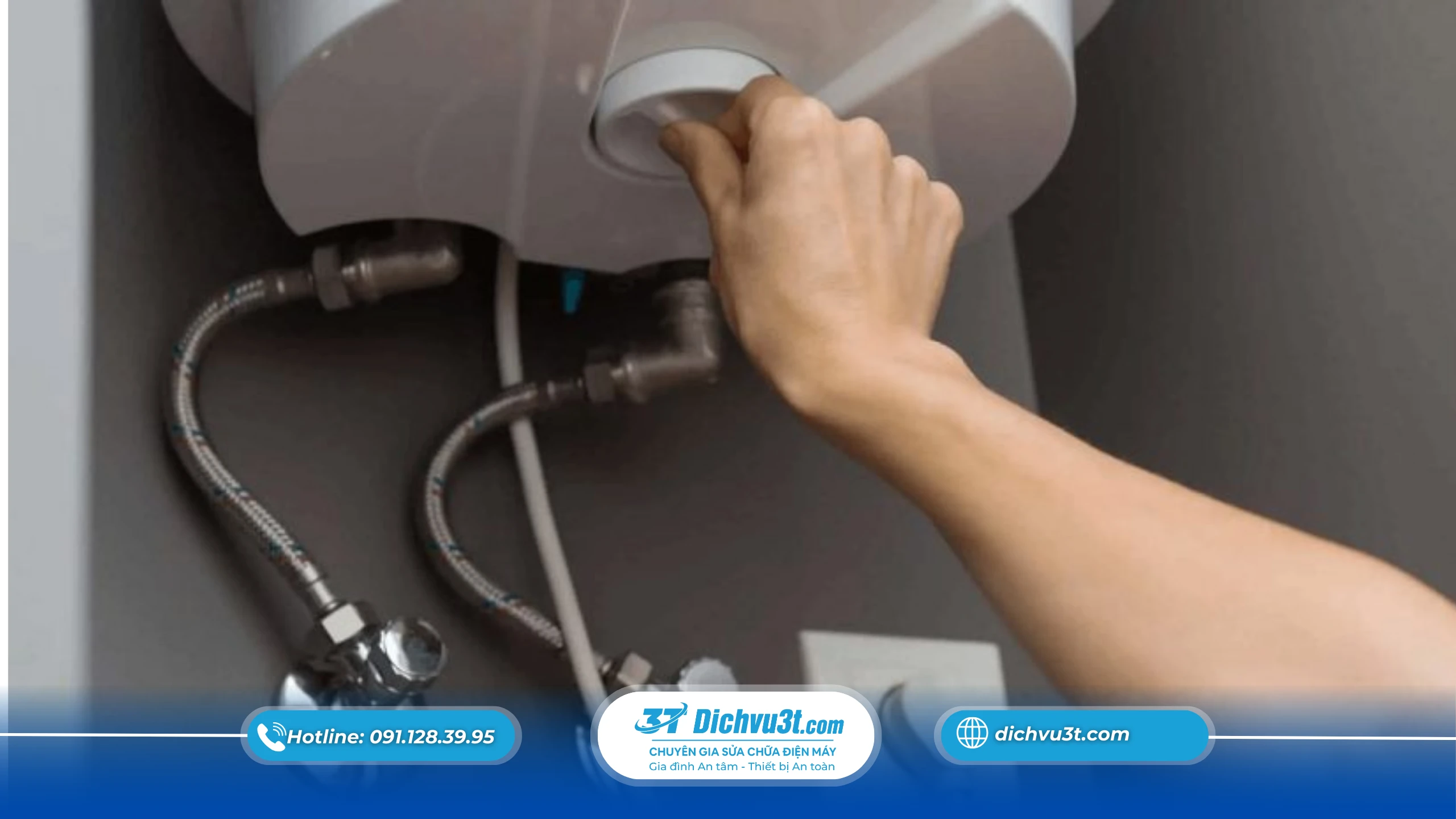 Không ngắt nguồn điện hoàn toàn trước khi sửa