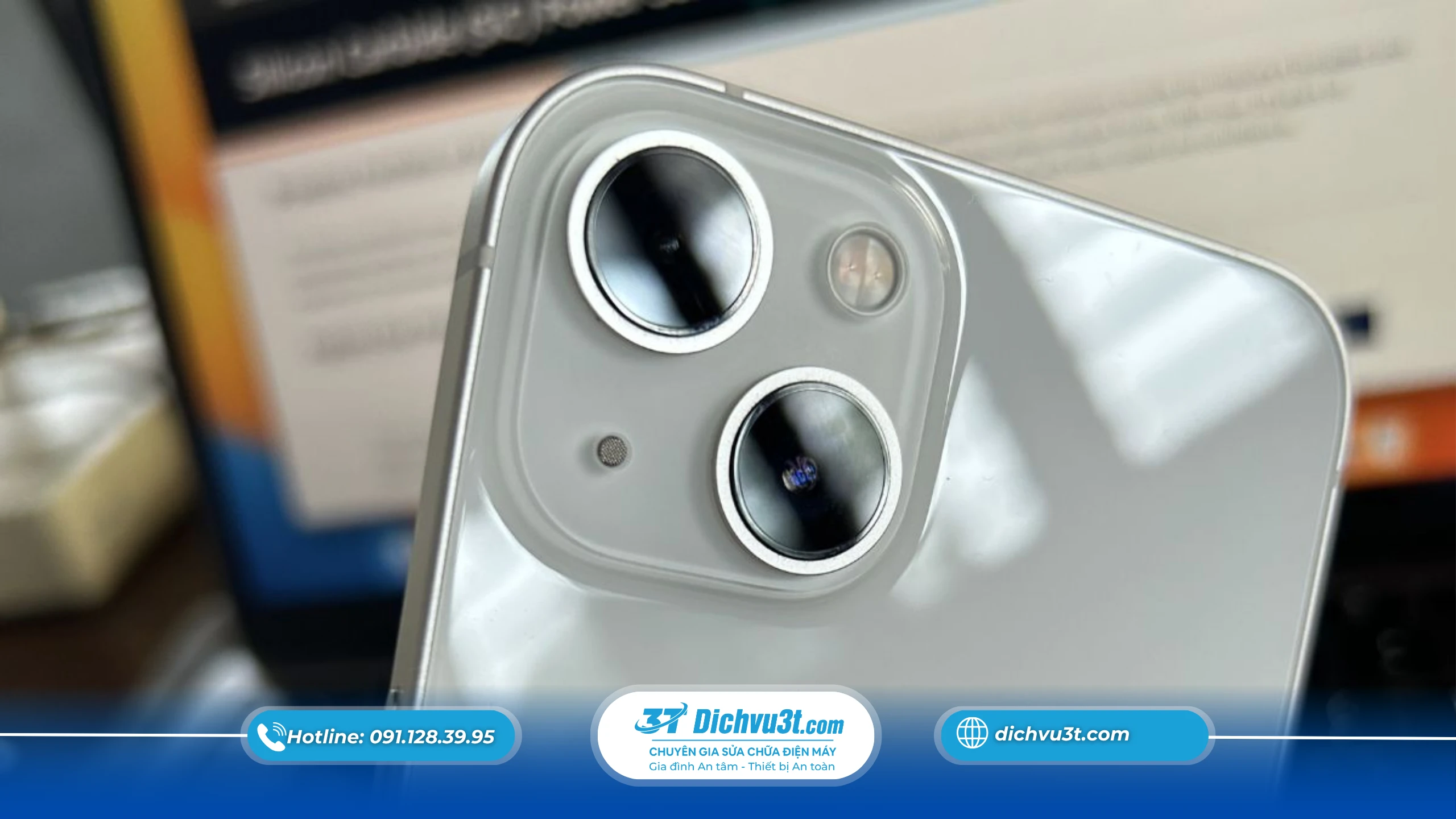 Có Nên Thay Kính Camera Định Kỳ Không?
