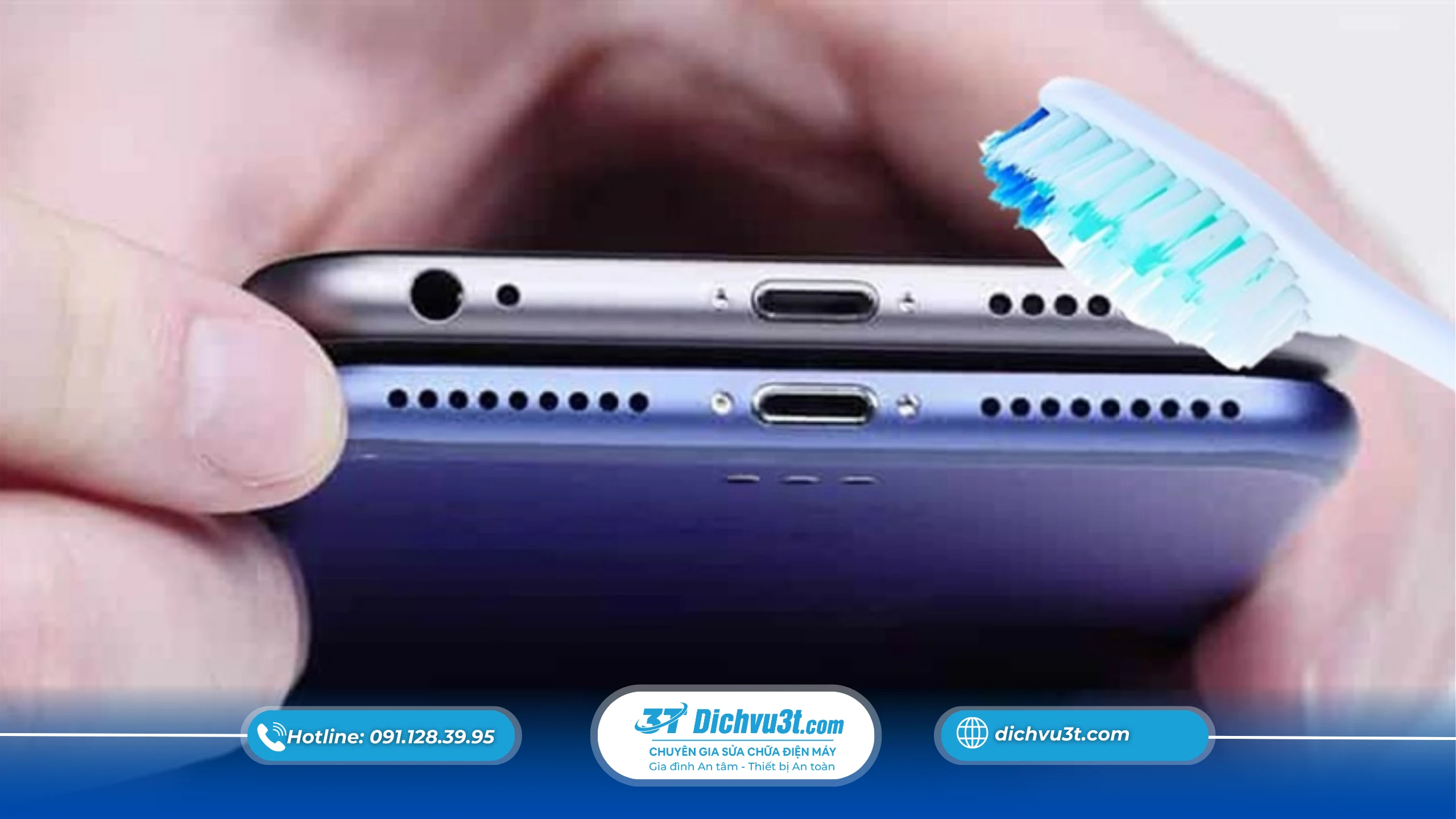 Có nên tự vệ sinh loa điện thoại tại nhà?