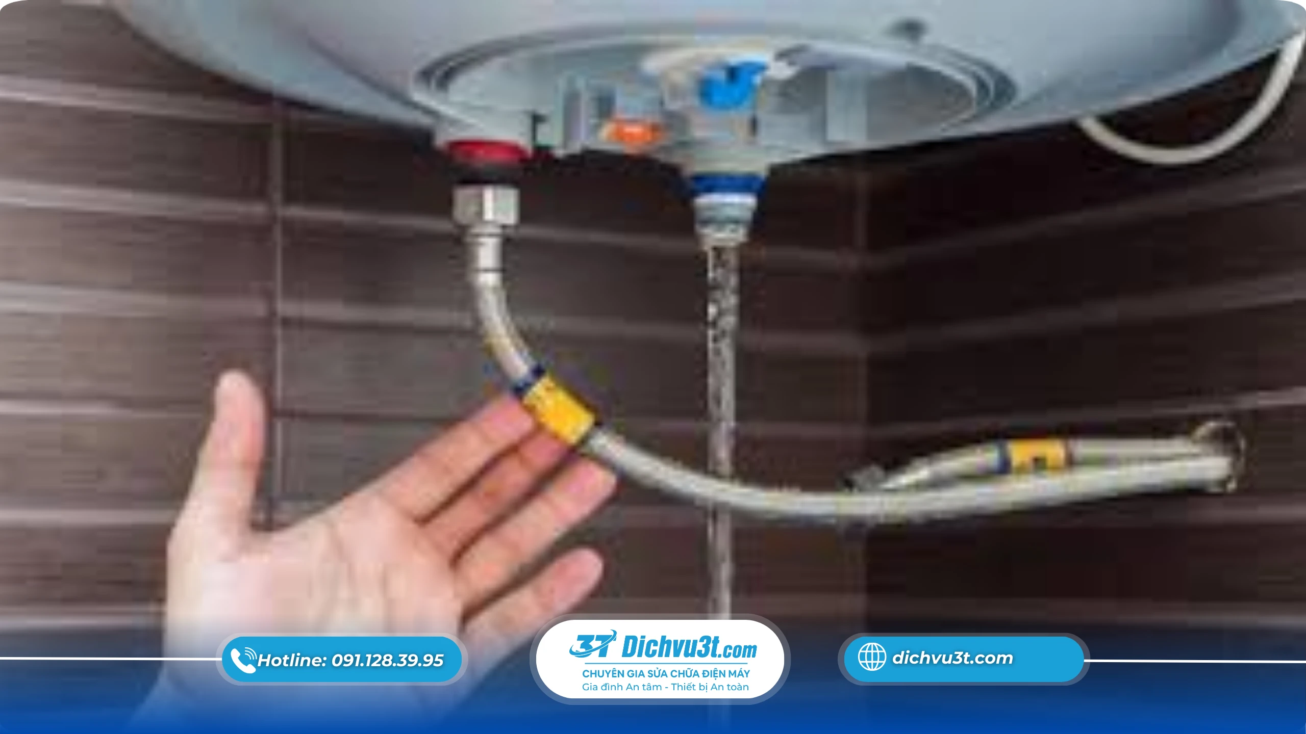 Cảnh báo nguy hiểm nếu không xả cặn bình nóng lạnh trước mùa đông