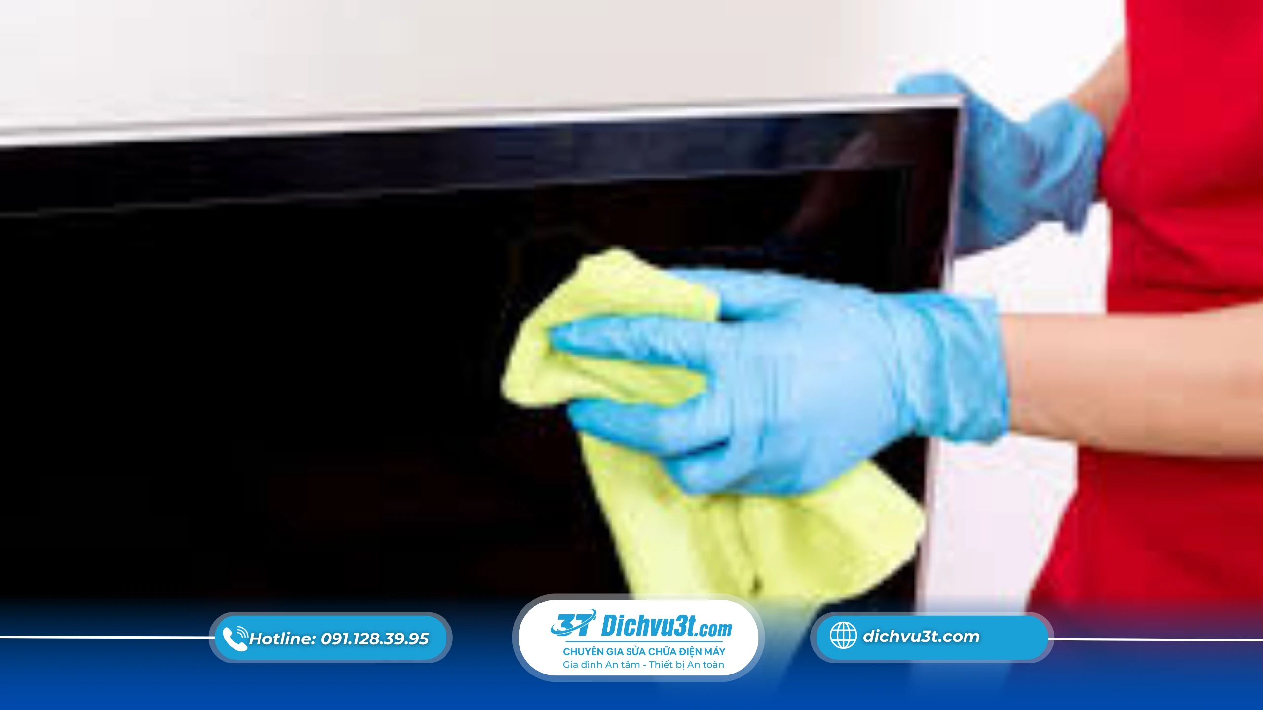 Vệ sinh khung viền và mặt sau tivi