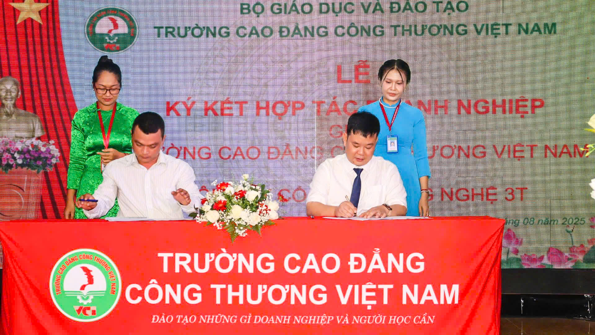 You are currently viewing Công ty 3T ký kết hợp tác cùng Trường Cao Đẳng Công Thương Việt Nam trong đào tạo kỹ thuật viên